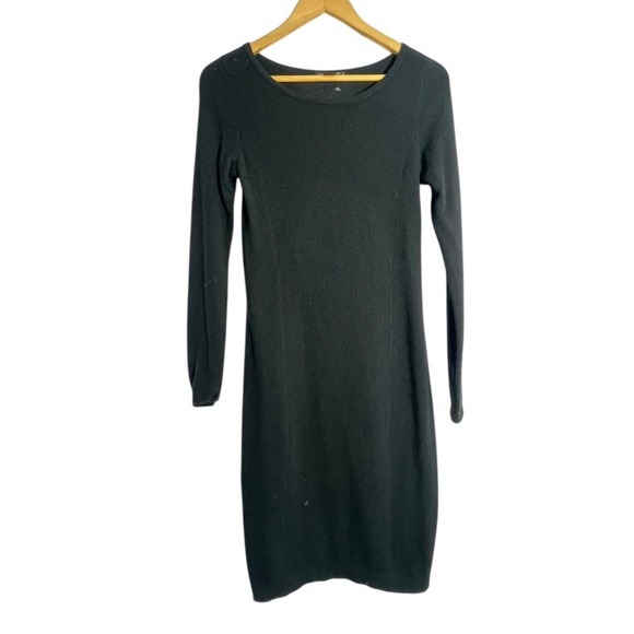 Elegant Black Long Sleeve Dress - 100% cashmere - Picture 2 of 4